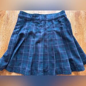 American Eagle Outfitters Pleated Navy Green Plaid Tennis Skirt Size 00